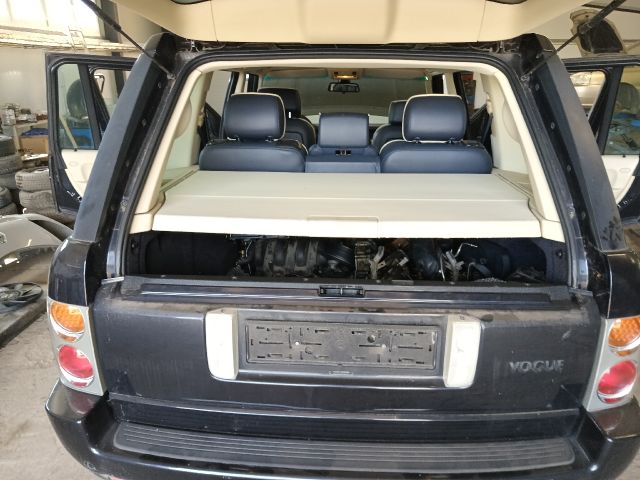 bontott LAND ROVER RANGE ROVER Hátsó Hamutartó