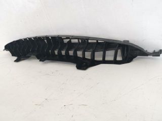 bontott LAND ROVER RANGE ROVER Hátsó középső Lökhárító Tartó (Műanyag)