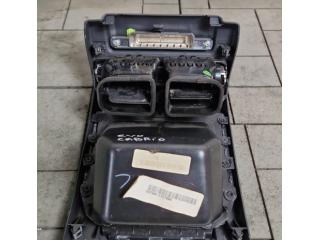 bontott LAND ROVER RANGE ROVER Hátsó középső Szellőző