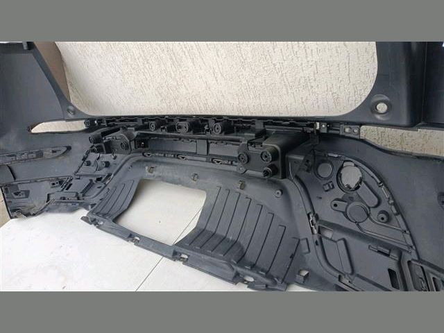 bontott LAND ROVER RANGE ROVER Hátsó Lökhárító (Részeivel)