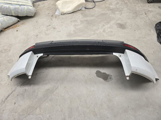 bontott LAND ROVER RANGE ROVER Hátsó Lökhárító (Részeivel)