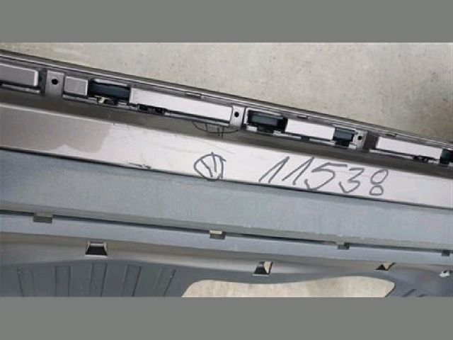 bontott LAND ROVER RANGE ROVER Hátsó Lökhárító (Részeivel)