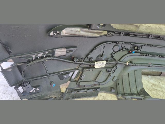 bontott LAND ROVER RANGE ROVER Hátsó Lökhárító (Üresen)