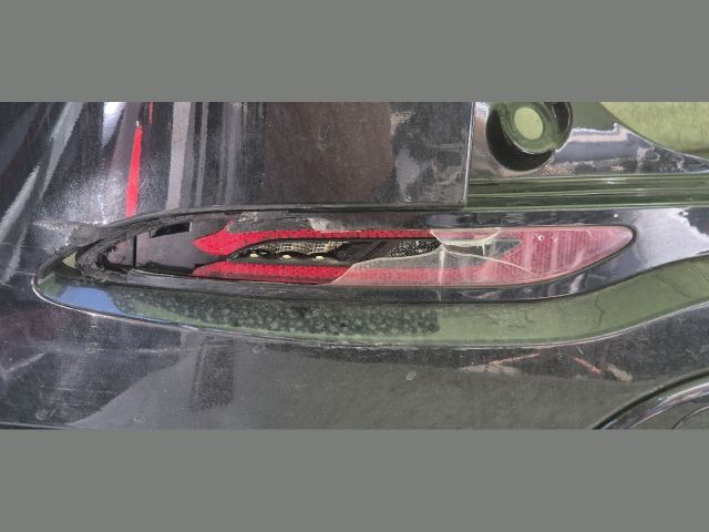 bontott LAND ROVER RANGE ROVER Hátsó Lökhárító (Üresen)