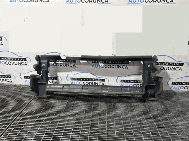 bontott LAND ROVER RANGE ROVER Hűtő Légterelő