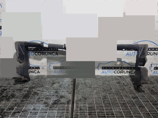 bontott LAND ROVER RANGE ROVER Hűtő Légterelő