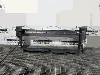 bontott LAND ROVER RANGE ROVER Hűtő Légterelő