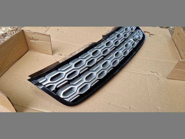 bontott LAND ROVER RANGE ROVER Hűtőrács