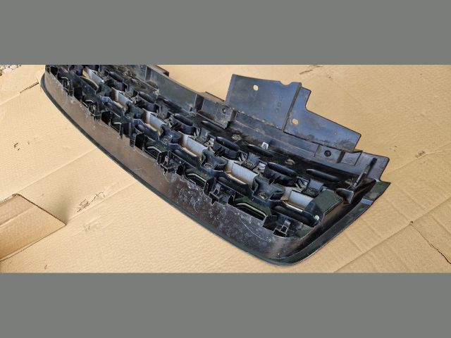 bontott LAND ROVER RANGE ROVER Hűtőrács