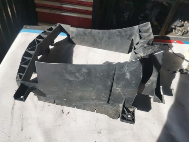 bontott LAND ROVER RANGE ROVER Intercooler Tartó