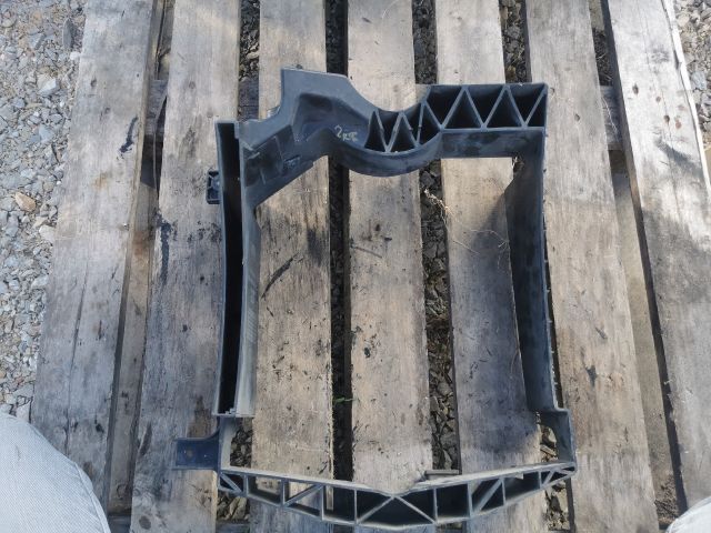 bontott LAND ROVER RANGE ROVER Intercooler Tartó