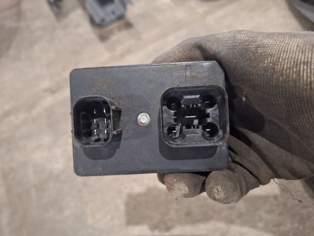 bontott LAND ROVER RANGE ROVER Izzító Relé