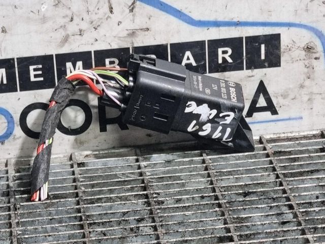 bontott LAND ROVER RANGE ROVER Izzító Relé