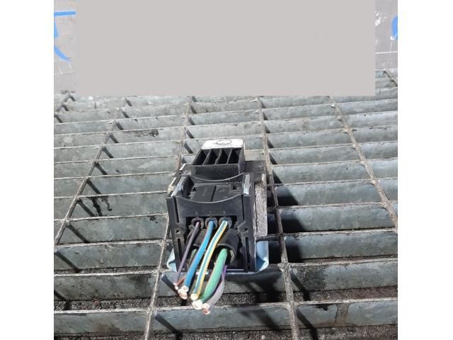 bontott LAND ROVER RANGE ROVER Izzító Relé