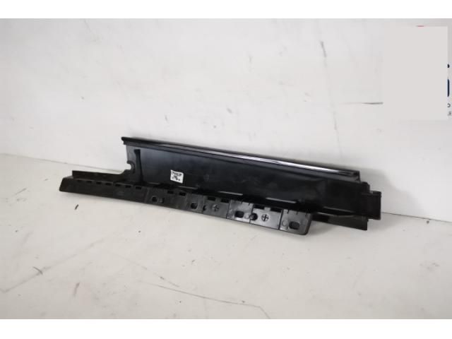 bontott LAND ROVER RANGE ROVER Jobb B Oszlop Burkolat