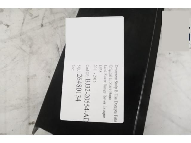 bontott LAND ROVER RANGE ROVER Jobb B Oszlop Burkolat