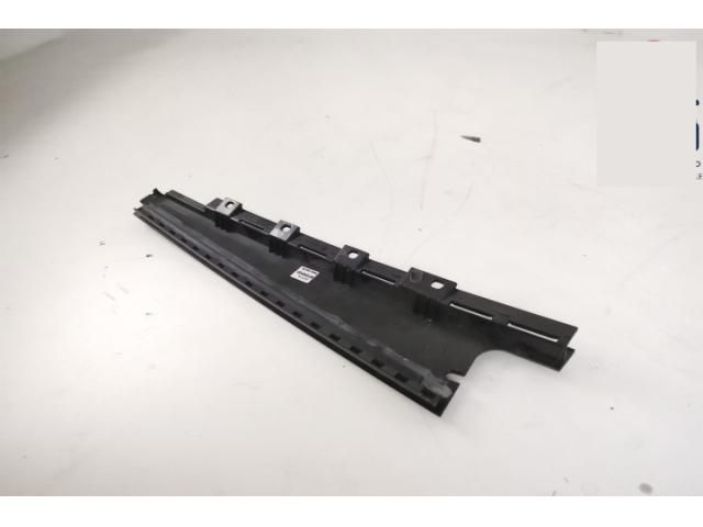 bontott LAND ROVER RANGE ROVER Jobb B Oszlop Burkolat