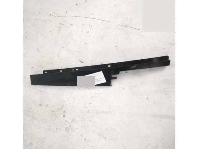 bontott LAND ROVER RANGE ROVER Jobb B Oszlop Burkolat