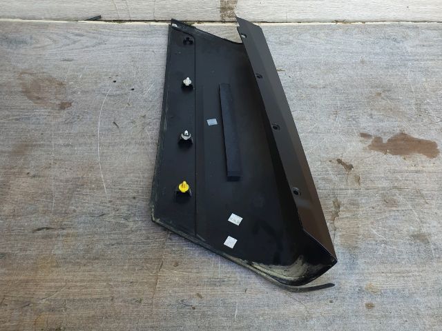 bontott LAND ROVER RANGE ROVER Jobb C Oszlop Burkolat