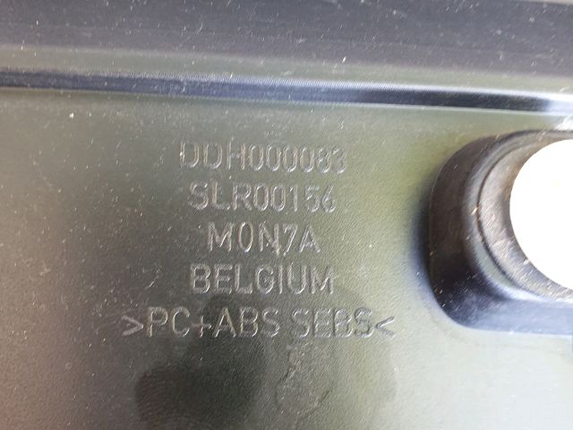 bontott LAND ROVER RANGE ROVER Jobb C Oszlop Burkolat