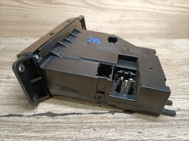 bontott LAND ROVER RANGE ROVER Jobb első Ablakemelő Kapcsoló