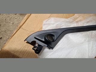 bontott LAND ROVER RANGE ROVER Jobb első Ajtó Díszléc