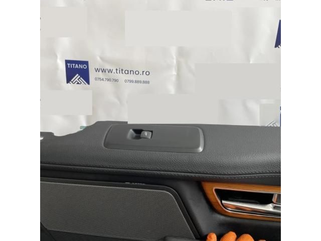 bontott LAND ROVER RANGE ROVER Jobb első Ajtó Kárpit