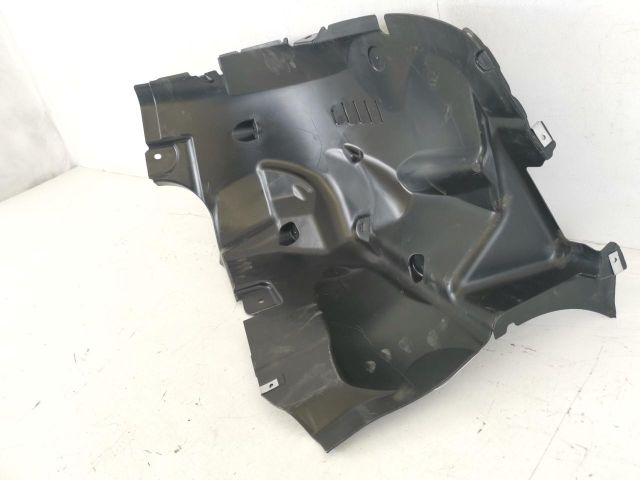 bontott LAND ROVER RANGE ROVER Jobb első Dobbetét (Kerékjárati, Műanyag)