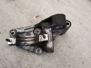 bontott LAND ROVER RANGE ROVER Jobb első Féltengely Tartó