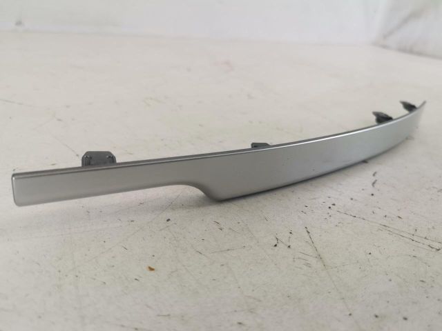 bontott LAND ROVER RANGE ROVER Jobb első Lökhárító Díszléc