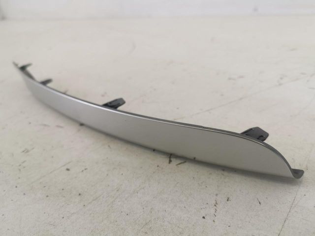 bontott LAND ROVER RANGE ROVER Jobb első Lökhárító Díszléc