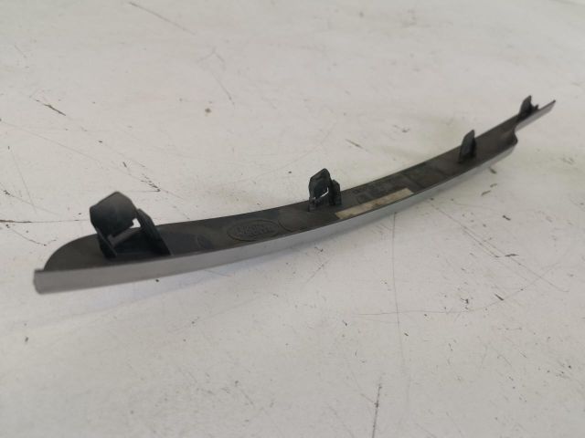 bontott LAND ROVER RANGE ROVER Jobb első Lökhárító Díszléc