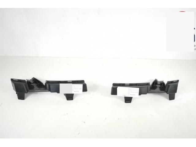 bontott LAND ROVER RANGE ROVER Jobb első Lökhárító Tartó (Műanyag)