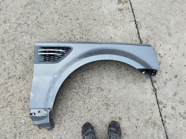 bontott LAND ROVER RANGE ROVER Jobb első Sárvédő