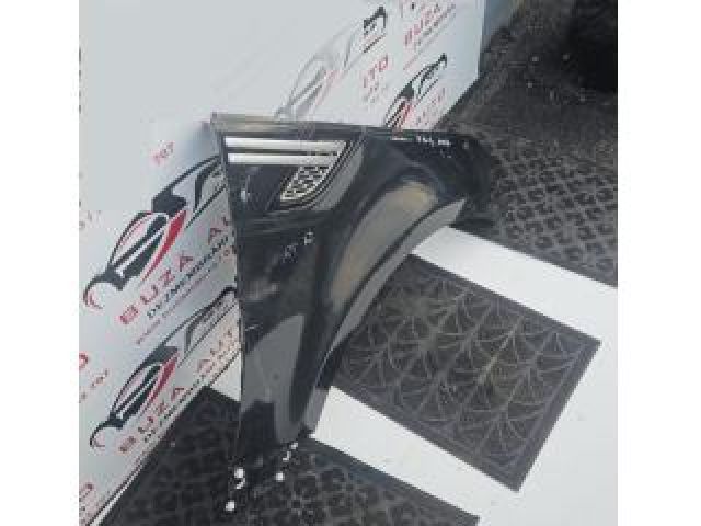 bontott LAND ROVER RANGE ROVER Jobb első Sárvédő