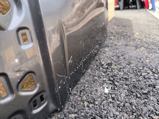 bontott LAND ROVER RANGE ROVER Jobb első Sárvédő