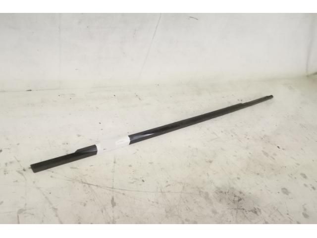 bontott LAND ROVER RANGE ROVER Jobb első Vízlehúzó Gumicsík