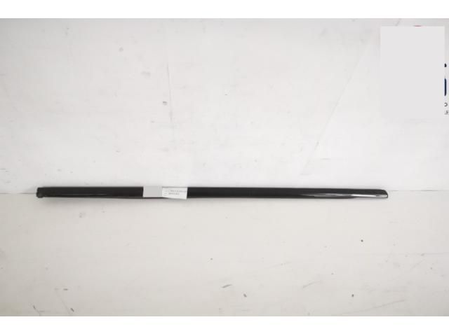 bontott LAND ROVER RANGE ROVER Jobb első Vízlehúzó Gumicsík