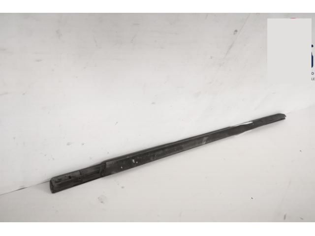 bontott LAND ROVER RANGE ROVER Jobb első Vízlehúzó Gumicsík