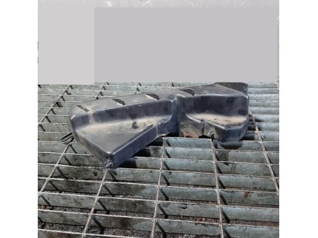 bontott LAND ROVER RANGE ROVER Jobb Fényszóró Tartó