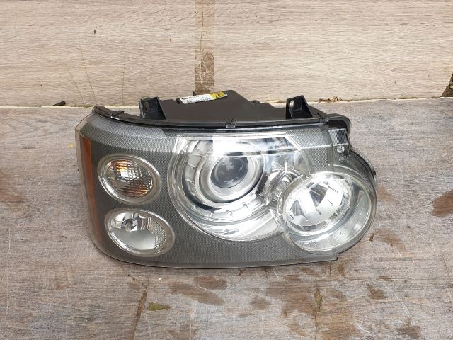 bontott LAND ROVER RANGE ROVER Jobb Fényszóró