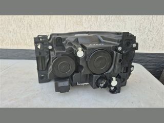 bontott LAND ROVER RANGE ROVER Jobb Fényszóró