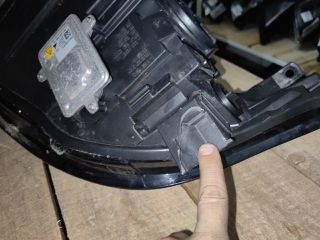 bontott LAND ROVER RANGE ROVER Jobb Fényszóró