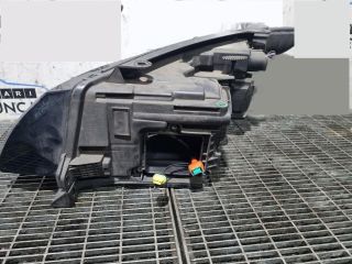 bontott LAND ROVER RANGE ROVER Jobb Fényszóró