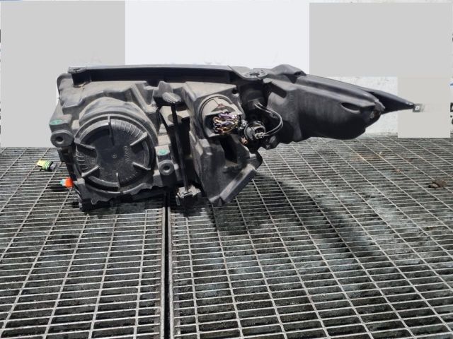 bontott LAND ROVER RANGE ROVER Jobb Fényszóró