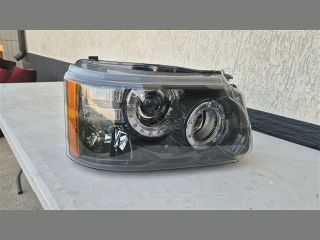 bontott LAND ROVER RANGE ROVER Jobb Fényszóró