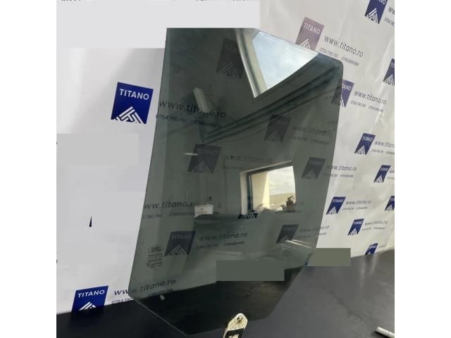 bontott LAND ROVER RANGE ROVER Jobb hátsó Ablak