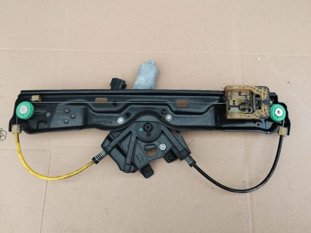 bontott LAND ROVER RANGE ROVER Jobb hátsó Ablakemelő Szerkezet (Elektromos)