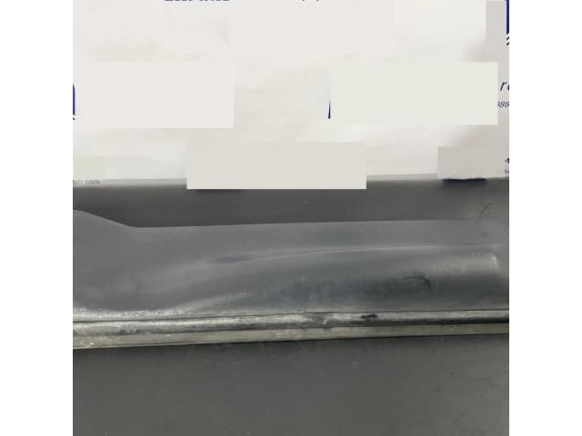 bontott LAND ROVER RANGE ROVER Jobb hátsó Ajtó Díszléc