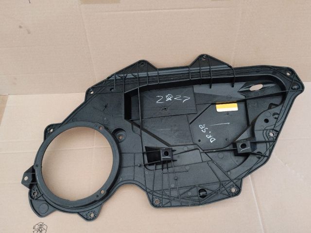 bontott LAND ROVER RANGE ROVER Jobb hátsó Ajtó Kárpit Díszléc